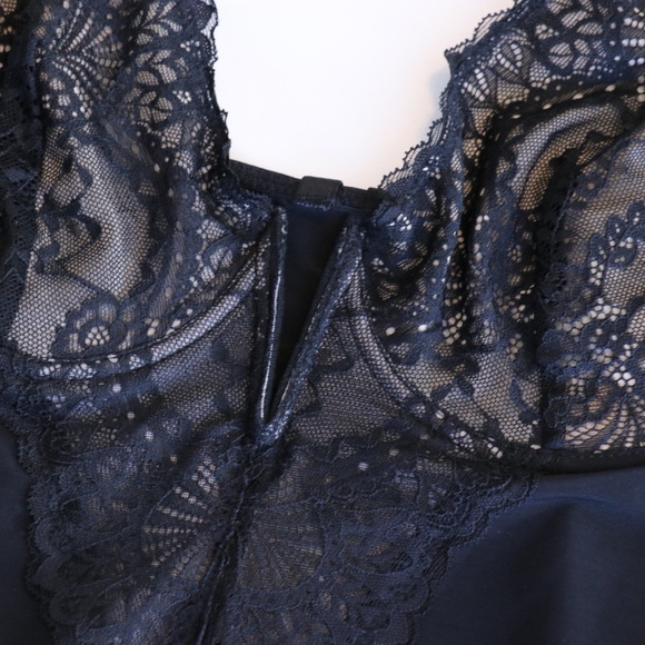 Popilush Shapewear Lace Deep V-Neck Sculpting Thong Bodysuit NWOT Large - Picture 2 of 9